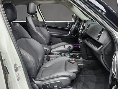 MINI COUNTRYMAN - 10