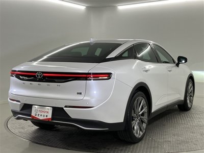 TOYOTA CROWN CROSSOVER - 10
