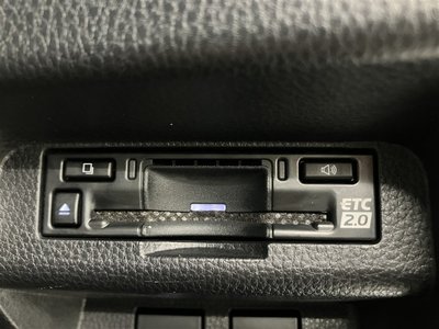 TOYOTA CROWN CROSSOVER - 3