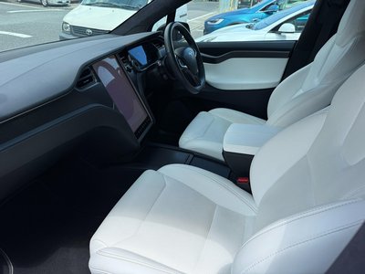 صورة مصغرة 28 لـ 2019 Tesla MODEL X