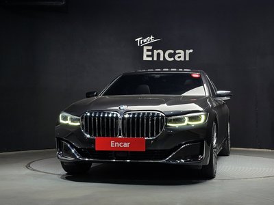 BMW 7 SERIES - 2