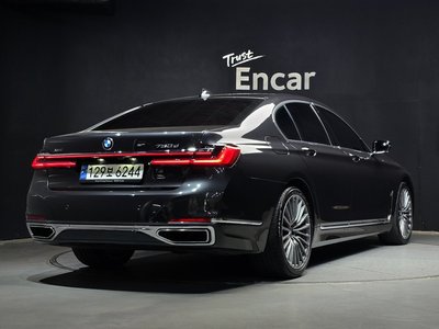 BMW 7 SERIES - 3