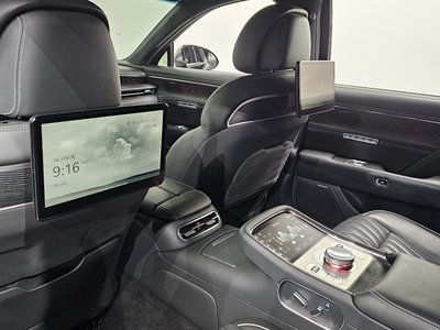 2022 Genesis G90 (RS4) — миниатюра 18