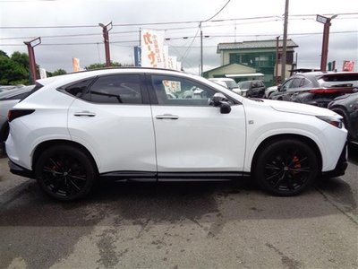 صورة 4 لـ 2023 Lexus NX