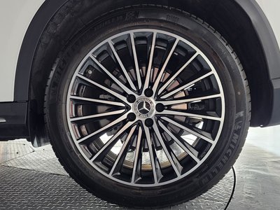 MERCEDES-BENZ GLC - 8