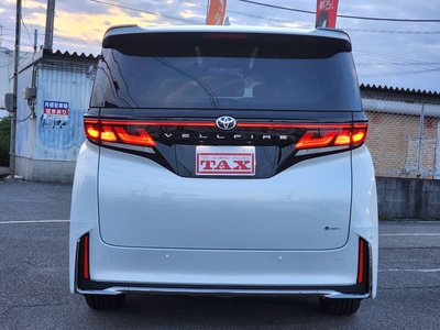TOYOTA VELLFIRE - 6