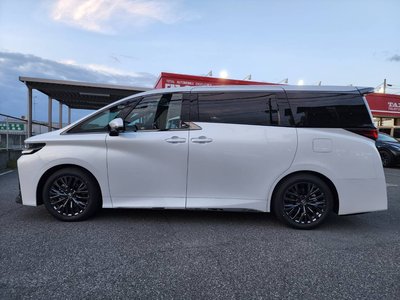 TOYOTA VELLFIRE - 9