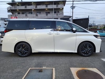 TOYOTA VELLFIRE - 10