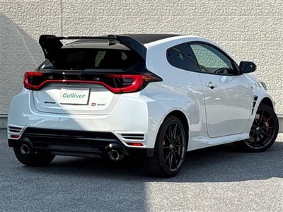 صورة مصغرة 34 لـ 2025 Toyota GR YARIS