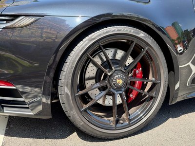 صورة مصغرة 16 لـ 2024 Porsche 911