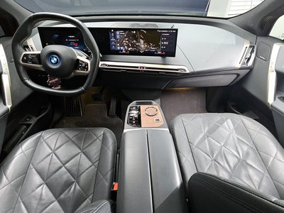 BMW IX - 5