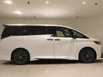 TOYOTA VELLFIRE - 9