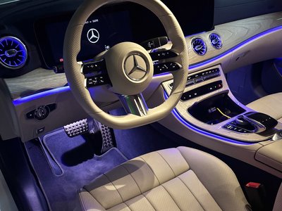 MERCEDES-BENZ E-CLASS - 4