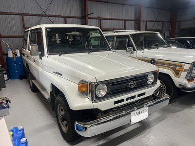 1997 Toyota LAND CRUISER 70 photo 1