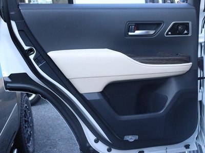 صورة مصغرة 20 لـ 2025 Toyota LAND CRUISER 300