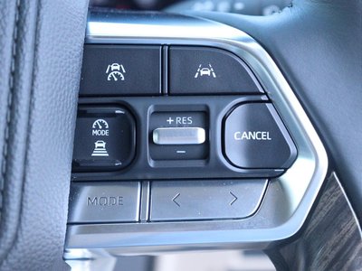 صورة مصغرة 16 لـ 2025 Toyota LAND CRUISER 300