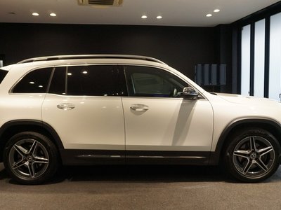 MERCEDES-BENZ GLB - 10