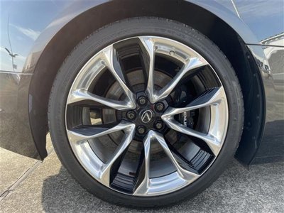 صورة مصغرة 44 لـ 2021 Lexus LC