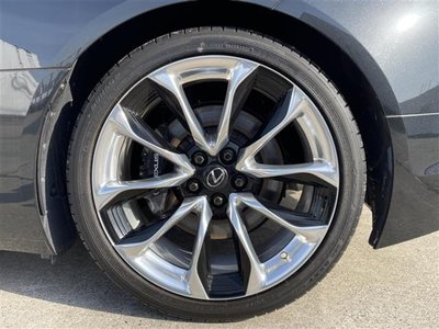 صورة مصغرة 41 لـ 2021 Lexus LC