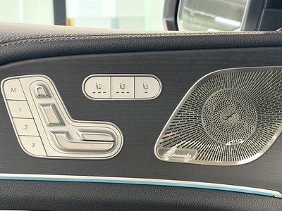2025 Mercedes-BENZ GLE — миниатюра 15