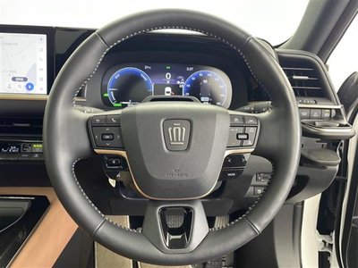 TOYOTA CROWN SPORT - 6