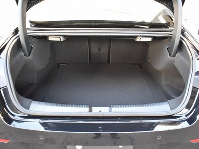 MERCEDES-BENZ CLA - 9