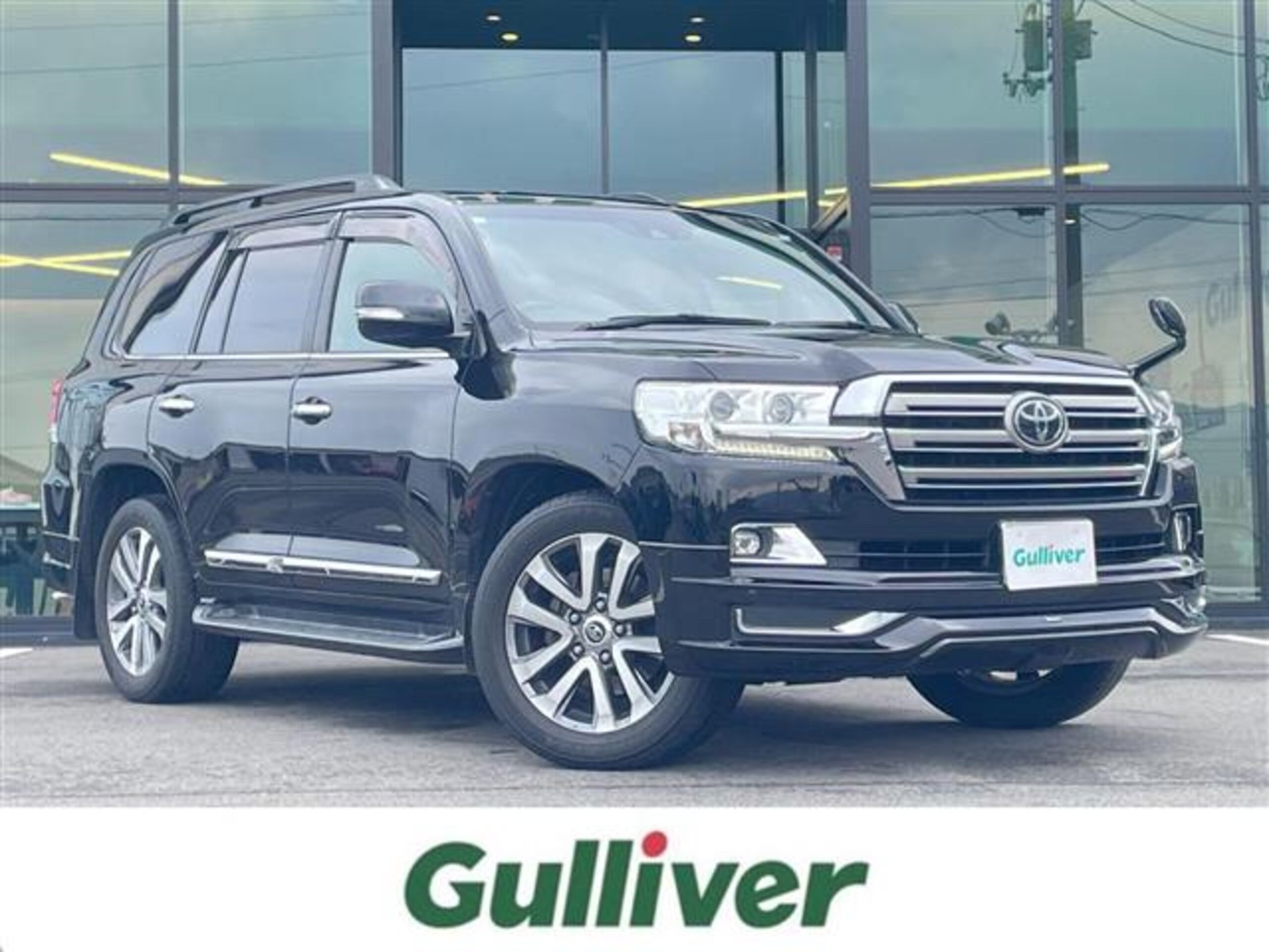 TOYOTA LAND CRUISER 200 - View 1