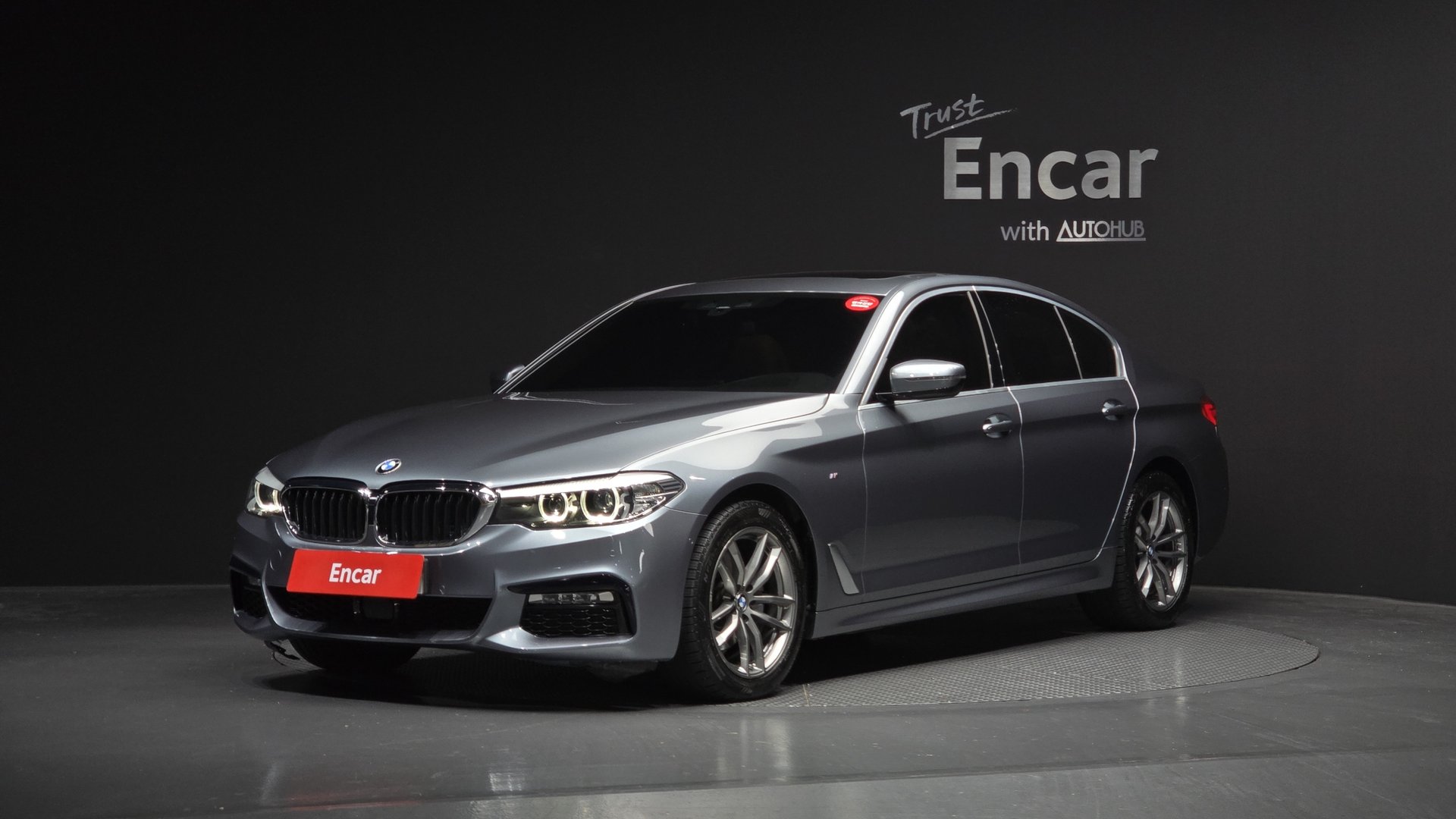 BMW 5 SERIES - View 1