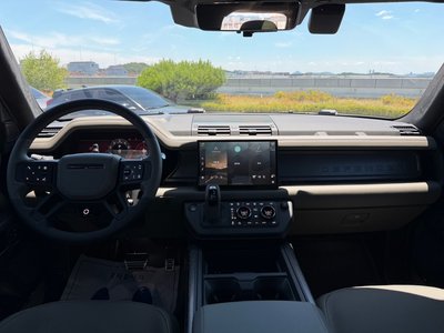 صورة مصغرة 11 لـ 2025 LAND Rover DEFENDER