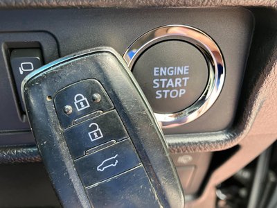 TOYOTA LAND CRUISER PRADO - 7