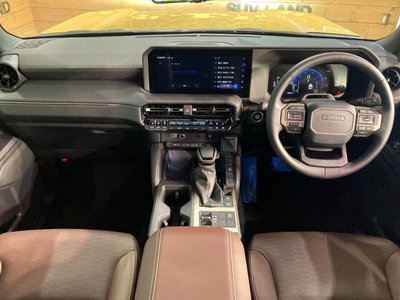TOYOTA LAND CRUISER 250 - 2