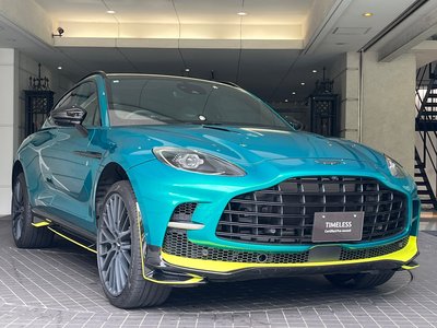 ASTON MARTIN DBX