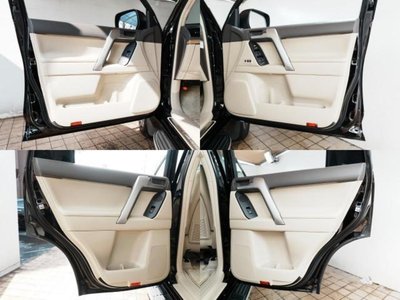 TOYOTA LAND CRUISER PRADO - 6