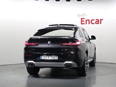 2025 BMW X4 — фото 3