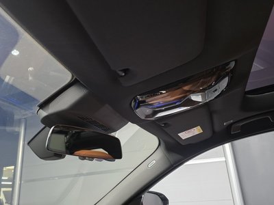2023 BMW I7 thumbnail 25