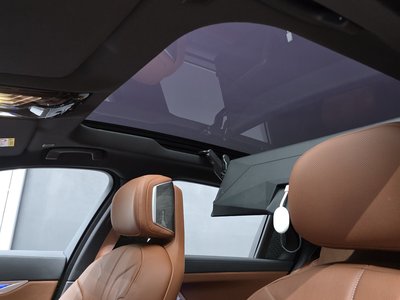 2023 BMW I7 thumbnail 29