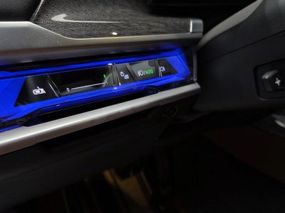 2023 BMW I7 thumbnail 23