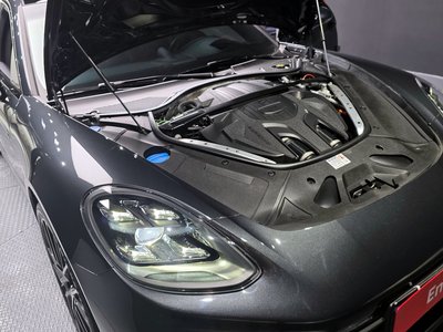 PORSCHE PANAMERA - 7