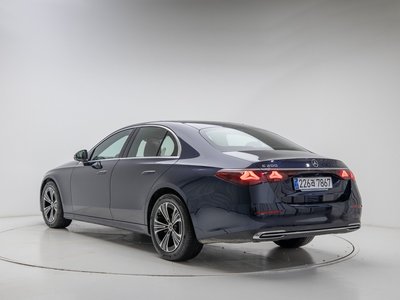 MERCEDES-BENZ E-CLASS - 5