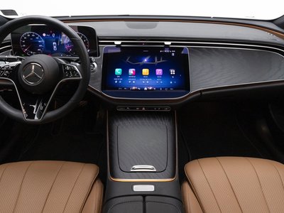 MERCEDES-BENZ E-CLASS - 4