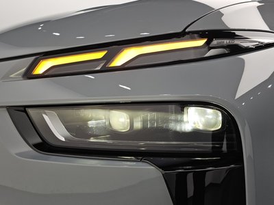 صورة 10 لـ 2024 BMW X7