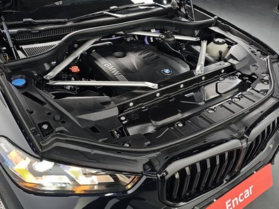 صورة 7 لـ 2024 BMW X5