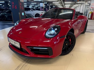 PORSCHE 911 - 1