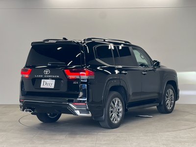 صورة مصغرة 34 لـ 2025 Toyota LAND CRUISER 300