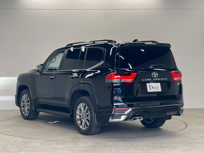 صورة مصغرة 35 لـ 2025 Toyota LAND CRUISER 300