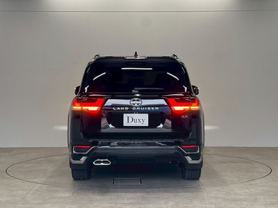 صورة مصغرة 17 لـ 2025 Toyota LAND CRUISER 300