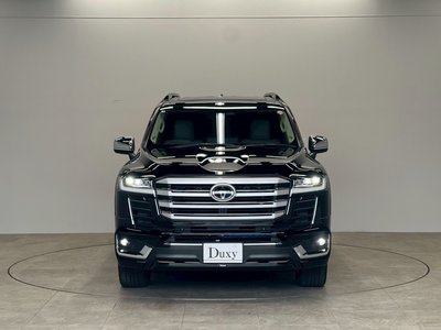 صورة مصغرة 12 لـ 2025 Toyota LAND CRUISER 300