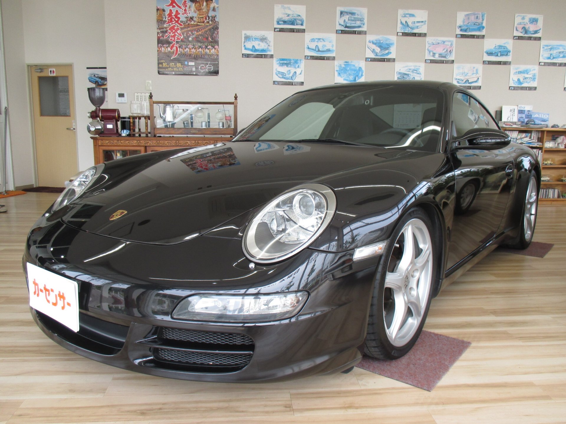 PORSCHE 911 - View 1