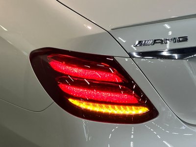 صورة مصغرة 20 لـ 2019 Mercedes-BENZ E-CLASS AMG