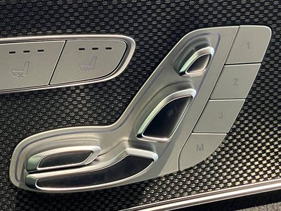 صورة مصغرة 36 لـ 2019 Mercedes-BENZ E-CLASS AMG